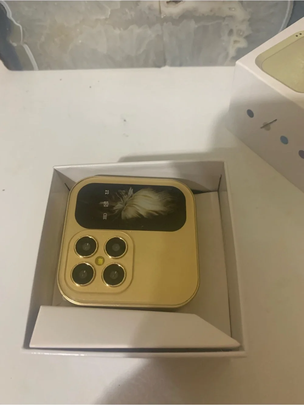 I17 pro basic flip phone